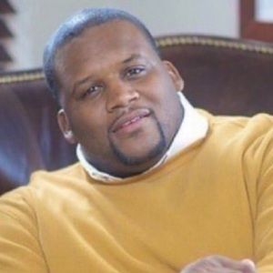 Meet your Posher, Joshua